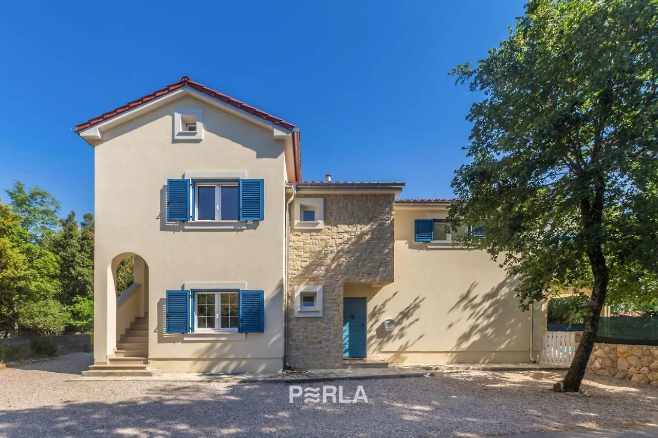 Apartment House Briny Pinezići